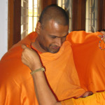 Honouring Swami Shantatmanandaji